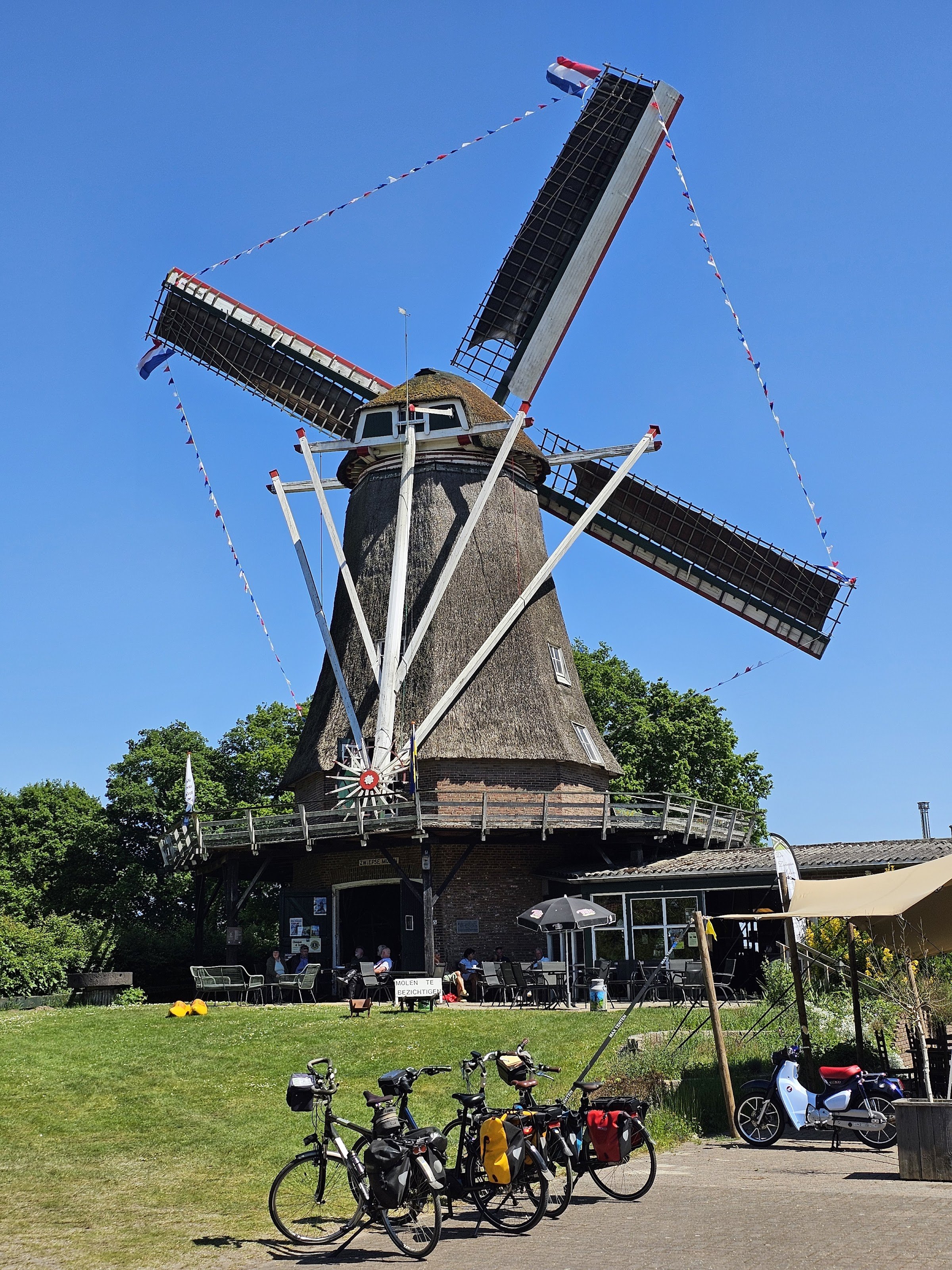 Restaurant en Spelerij de Witte Wieven